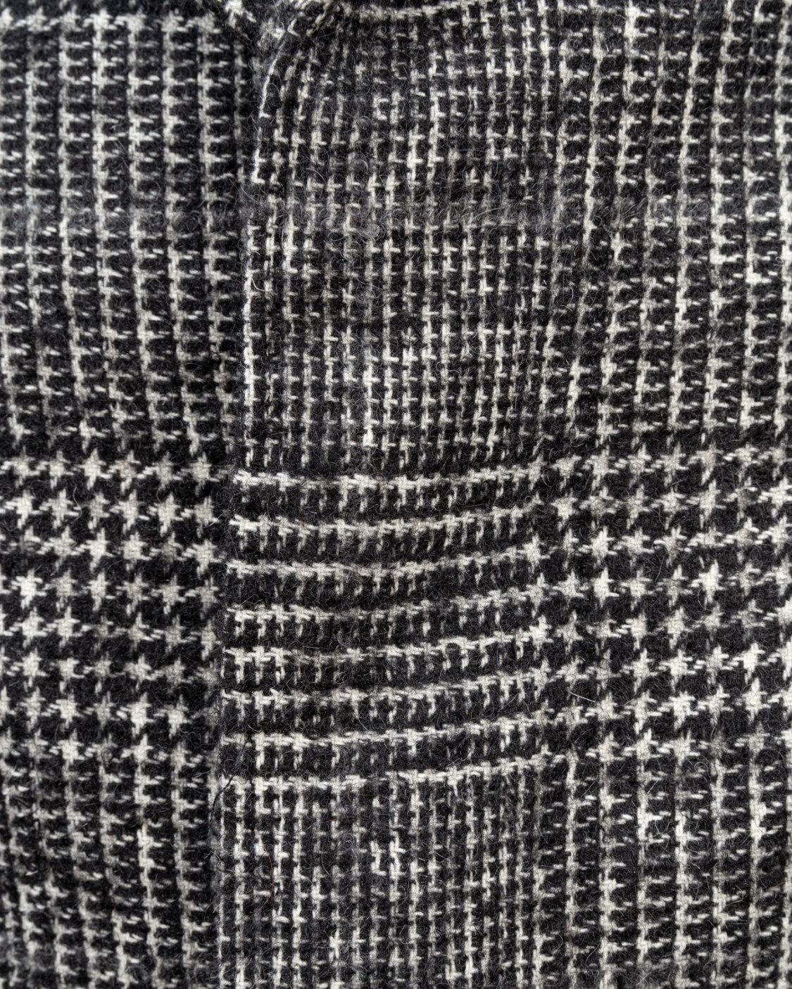 shop BOTTEGA MARTINESE Saldi Cappotto: Bottega Martinese cappotto "Toronto" in lana.
Revers.
Maniche lunghe.
Monopetto.
Abbottonatura nascosta.
Tasche laterali.
Composizione: 13% alpaca 25% poliestere 19% acrilico 4% poliammide 2% altre fibre 37% lana.
Made in Italy.. TORONTO 1550-PRINCIPE GALLESS number 6834091